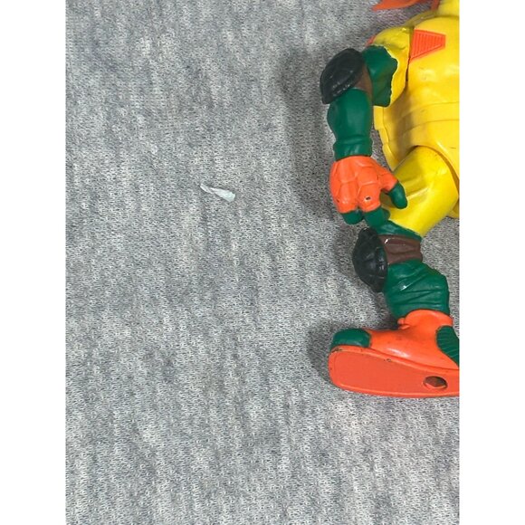 Teenage Mutant Ninja Turtles Thrashin Mike Michelangelo Action Figure 2003 - Picture 2 of 8